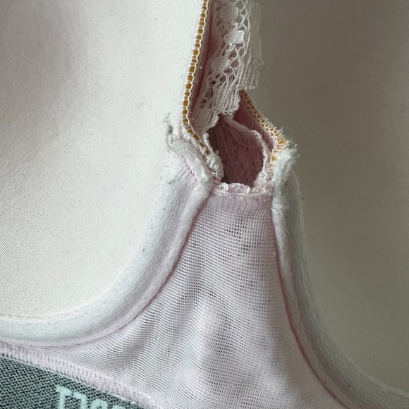 Victoria’s Secret Perfect Shape Logo Lace Bra light pink size 34 DDD / 34F - Picture 15 of 16